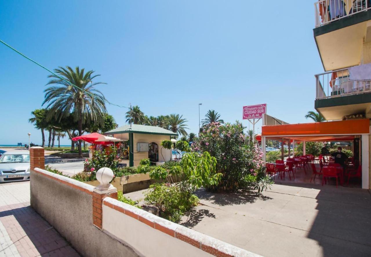 Fabuloso apartamento a 50m de playa centrico Torre Del Mar Exterior foto