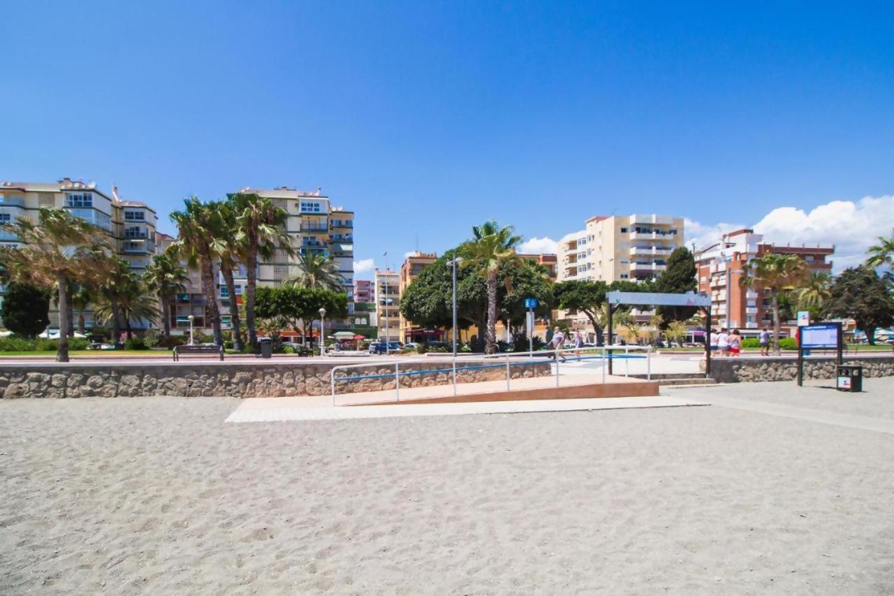 Fabuloso apartamento a 50m de playa centrico Torre Del Mar Exterior foto